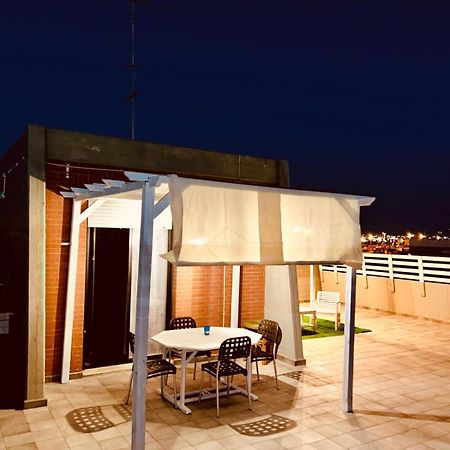 Attico Stella Apartment Бари Екстериор снимка